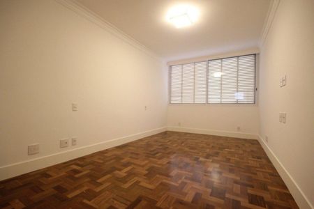 Apartamento à venda com 210m², 3 quartos e 2 vagas Apartamento à venda com 210m², 3 quartos e 2 vagasFoto 21