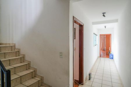 Casa à venda com 360m², 4 quartos e 6 vagasCorredor