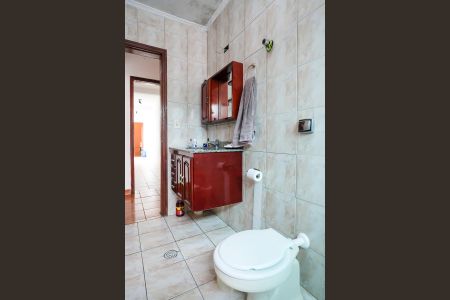 Casa à venda com 360m², 4 quartos e 6 vagasBanheiro da suíte 1