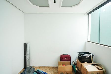 Casa à venda com 360m², 4 quartos e 6 vagasQuarto 2