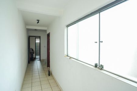 Casa à venda com 360m², 4 quartos e 6 vagasCorredor