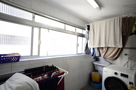 Apartamento à venda com 110m², 3 quartos e 1 vagaÁrea de Serviço