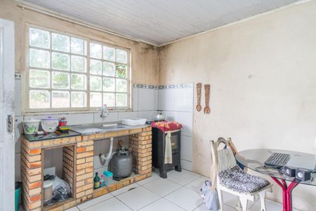 Casa à venda com 300m², 2 quartos e sem vaga Casa à venda com 300m², 2 quartos e sem vagaCozinha