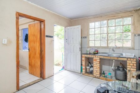 Casa à venda com 300m², 2 quartos e sem vaga Casa à venda com 300m², 2 quartos e sem vagaCozinha