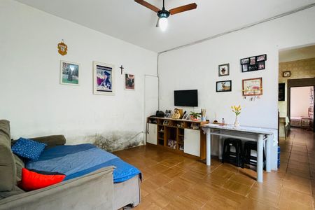 Casa à venda com 155m², 4 quartos e 1 vagaSala