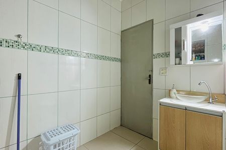 Casa à venda com 155m², 4 quartos e 1 vagaBanheiro