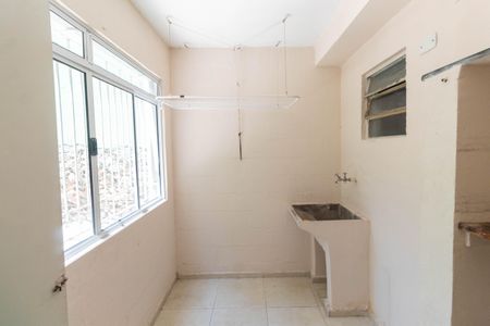 Apartamento para alugar com 57m², 3 quartos e 1 vaga Apartamento para alugar com 57m², 3 quartos e 1 vagaLavanderia