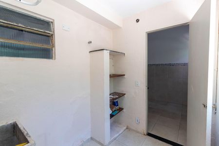 Apartamento para alugar com 57m², 3 quartos e 1 vaga Apartamento para alugar com 57m², 3 quartos e 1 vagaLavanderia