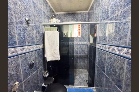 Casa à venda com 283m², 3 quartos e 2 vagas Casa à venda com 283m², 3 quartos e 2 vagasBanheiro