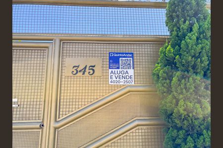 Casa à venda com 283m², 3 quartos e 2 vagas Casa à venda com 283m², 3 quartos e 2 vagasPlaquinha instalada