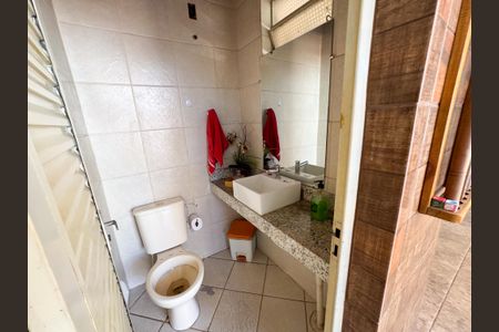 Casa à venda com 283m², 3 quartos e 2 vagas Casa à venda com 283m², 3 quartos e 2 vagasÁrea Externa