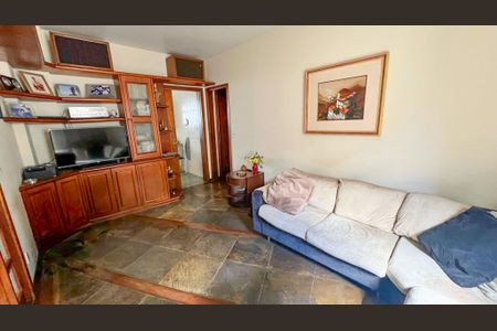 Apartamento à venda com 214m², 4 quartos e 2 vagasSala