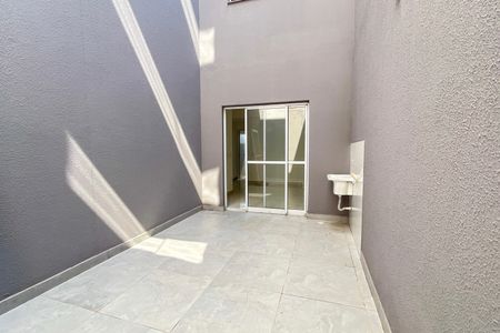 Apartamento para alugar com 39m², 1 quarto e sem vagaÁrea de Serviço