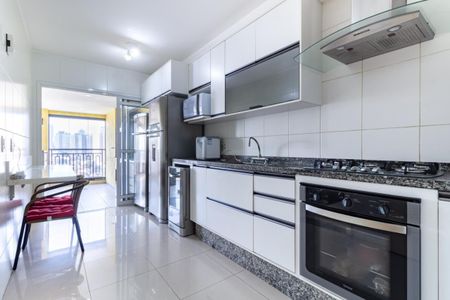 Apartamento à venda com 140m², 3 quartos e 2 vagas Apartamento à venda com 140m², 3 quartos e 2 vagasFoto 04