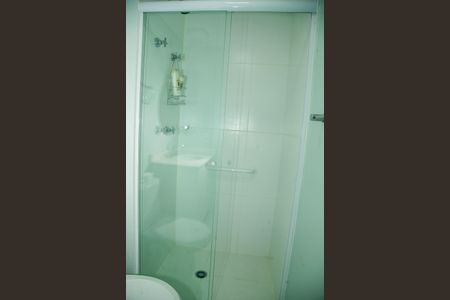 Apartamento à venda com 76m², 2 quartos e 2 vagasBanheiro 1