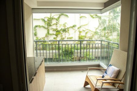 Apartamento à venda com 76m², 2 quartos e 2 vagasVista