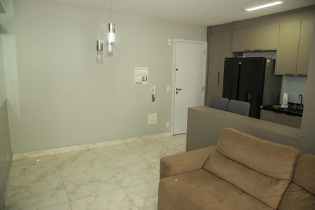 Apartamento à venda com 76m², 2 quartos e 2 vagasSala