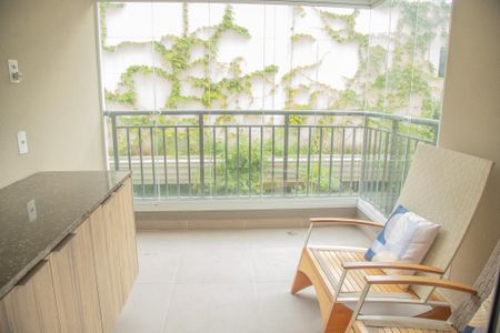 Apartamento à venda com 76m², 2 quartos e 2 vagasVista