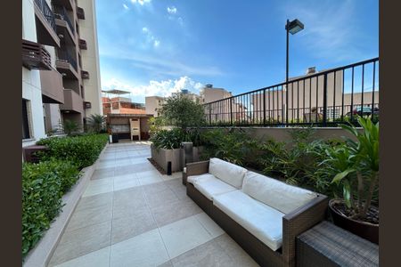 Apartamento à venda com 64m², 3 quartos e 1 vagaÁrea comum