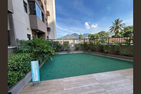 Apartamento à venda com 64m², 3 quartos e 1 vagaÁrea comum