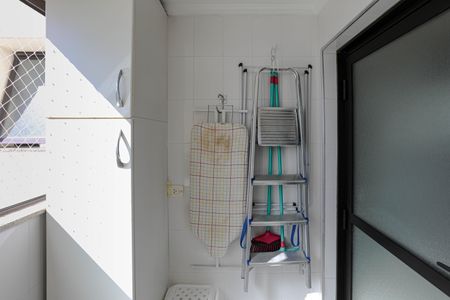 Apartamento para alugar com 66m², 2 quartos e 1 vaga Apartamento para alugar com 66m², 2 quartos e 1 vagaÁrea de Serviço