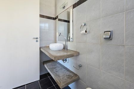 Apartamento para alugar com 103m², 3 quartos e 1 vagaBanheiro da Suíte 1