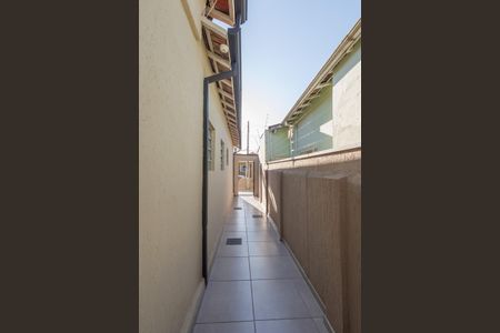 Studio para alugar com 20m², 1 quarto e sem vaga Studio para alugar com 20m², 1 quarto e sem vagaCorredor