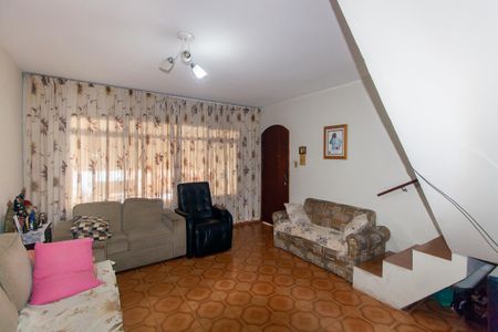 Casa à venda com 150m², 3 quartos e 2 vagas Casa à venda com 150m², 3 quartos e 2 vagasSala