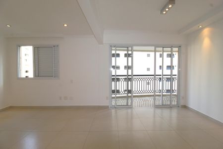 Apartamento para alugar com 101m², 3 quartos e 2 vagasSala