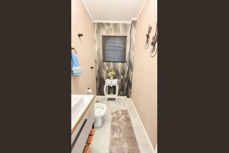 Casa à venda com 202m², 3 quartos e 2 vagas Casa à venda com 202m², 3 quartos e 2 vagasLavabo