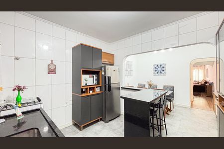 Casa à venda com 202m², 3 quartos e 2 vagas Casa à venda com 202m², 3 quartos e 2 vagasCozinha