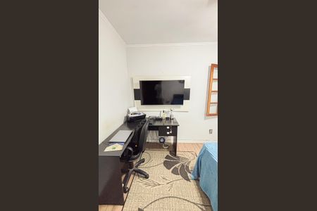 Casa à venda com 202m², 3 quartos e 2 vagas Casa à venda com 202m², 3 quartos e 2 vagasQuarto 1