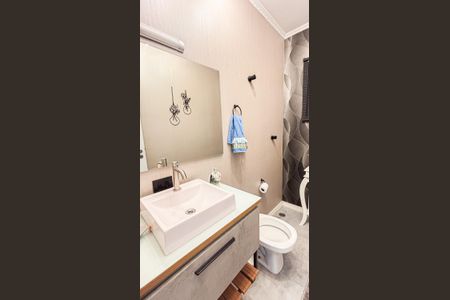 Casa à venda com 202m², 3 quartos e 2 vagas Casa à venda com 202m², 3 quartos e 2 vagasLavabo