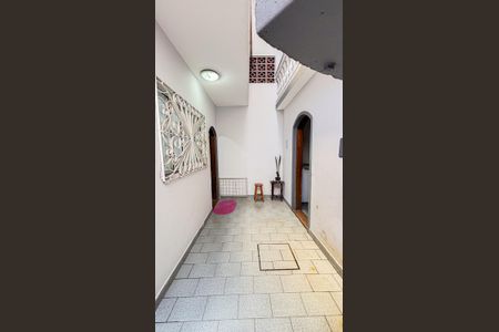 Casa à venda com 202m², 3 quartos e 2 vagas Casa à venda com 202m², 3 quartos e 2 vagasQuintal