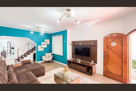 Casa à venda com 202m², 3 quartos e 2 vagas Casa à venda com 202m², 3 quartos e 2 vagasSala