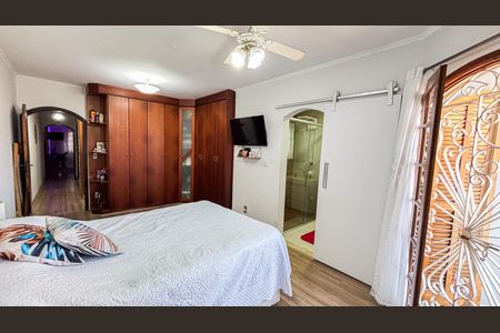 Casa à venda com 202m², 3 quartos e 2 vagas Casa à venda com 202m², 3 quartos e 2 vagasSuite