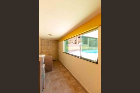 Casa à venda com 550m², 4 quartos e 3 vagasÁrea de Serviço