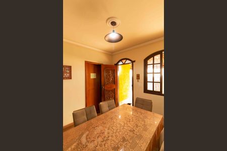 Casa à venda com 550m², 4 quartos e 3 vagasSala de Jantar