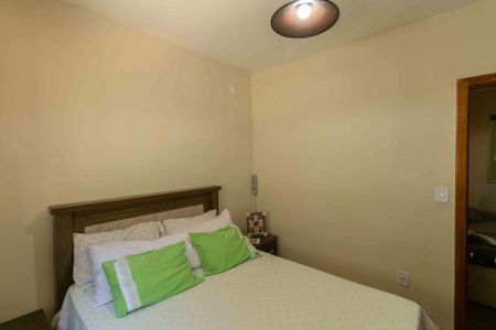 Casa à venda com 550m², 4 quartos e 3 vagasQuarto 2