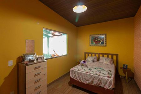 Casa à venda com 550m², 4 quartos e 3 vagasQuarto de Serviço