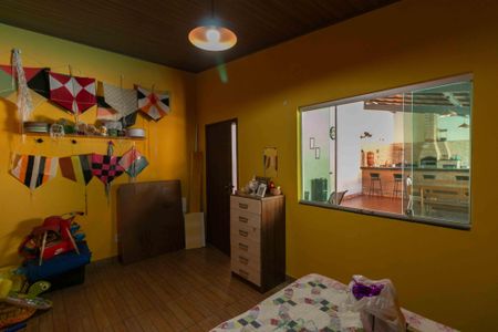 Casa à venda com 550m², 4 quartos e 3 vagasQuarto de Serviço