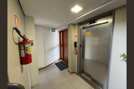 Apartamento à venda com 62m², 2 quartos e 1 vagaÁrea comum