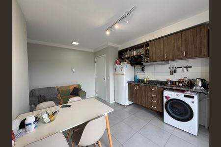 Apartamento à venda com 62m², 2 quartos e 1 vagaCozinha