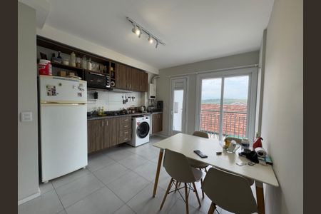 Apartamento à venda com 62m², 2 quartos e 1 vagaSala