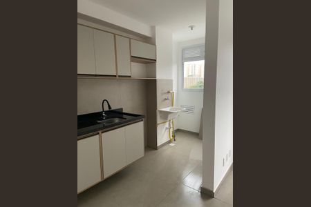 Apartamento para alugar com 40m², 2 quartos e sem vagaCozinha e Área de Serviço