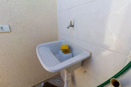 Studio para alugar com 28m², 1 quarto e sem vagaVaranda e Área de Serviço