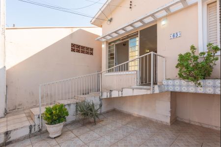 Casa à venda com 192m², 3 quartos e 2 vagas Casa à venda com 192m², 3 quartos e 2 vagasGaragem