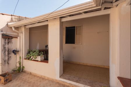 Casa à venda com 192m², 3 quartos e 2 vagas Casa à venda com 192m², 3 quartos e 2 vagasCasa 2- Fachada