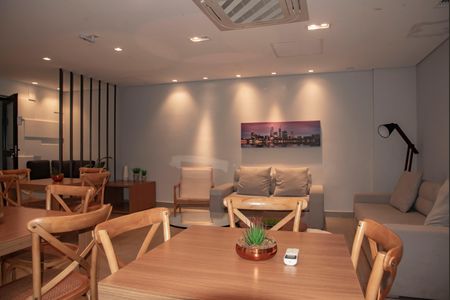 Studio à venda com 31m², 1 quarto e sem vagaÁrea comum - Salão de festas