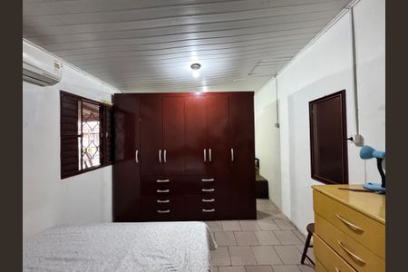 Casa à venda com 120m², 2 quartos e 2 vagas Casa à venda com 120m², 2 quartos e 2 vagasQuarto 2